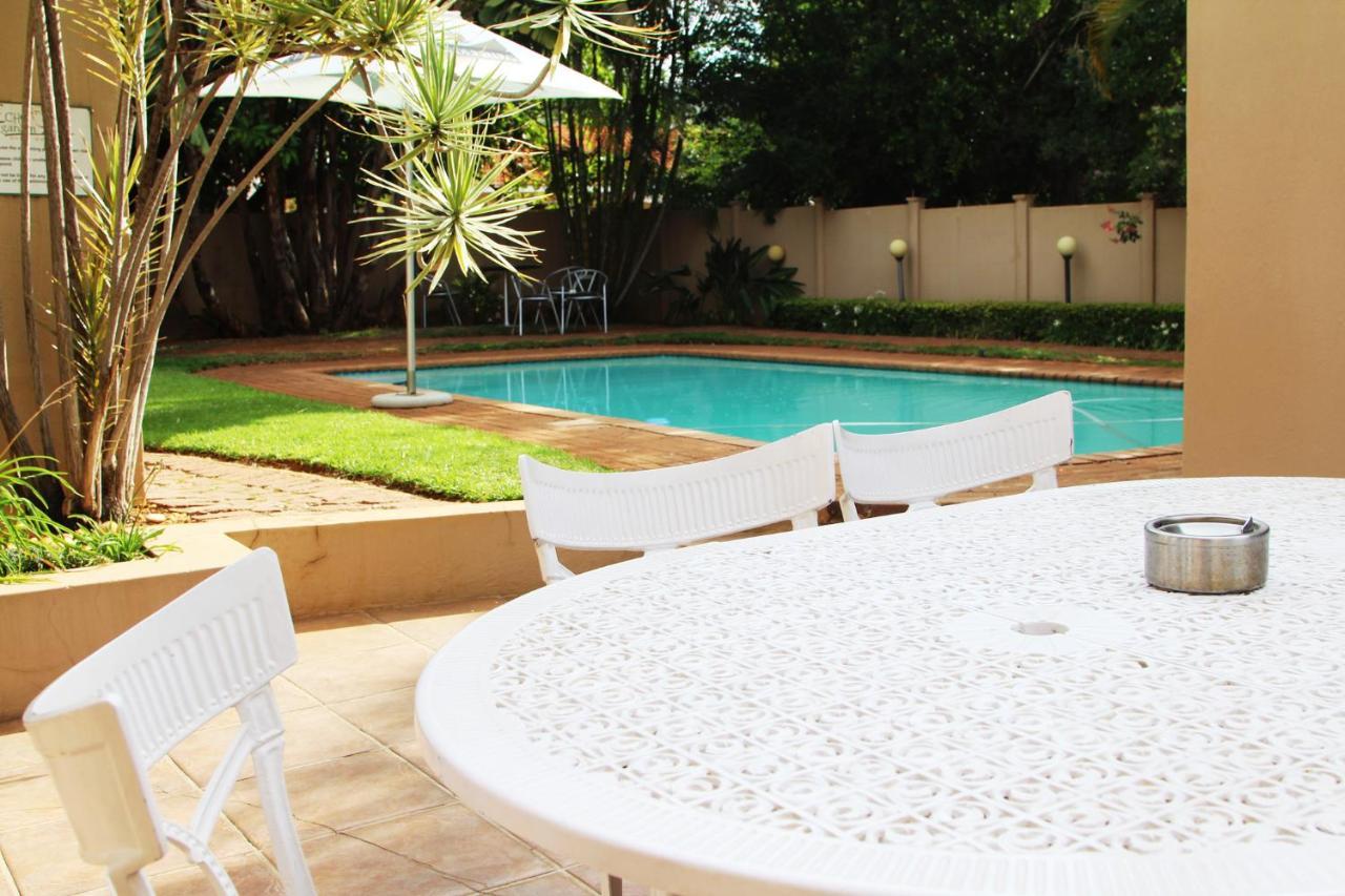 Echo Garden Guesthouse Rustenburg Exteriér fotografie