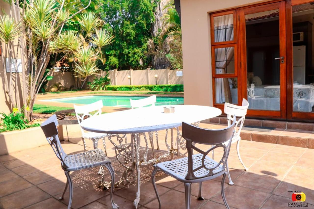 Echo Garden Guesthouse Rustenburg Exteriér fotografie