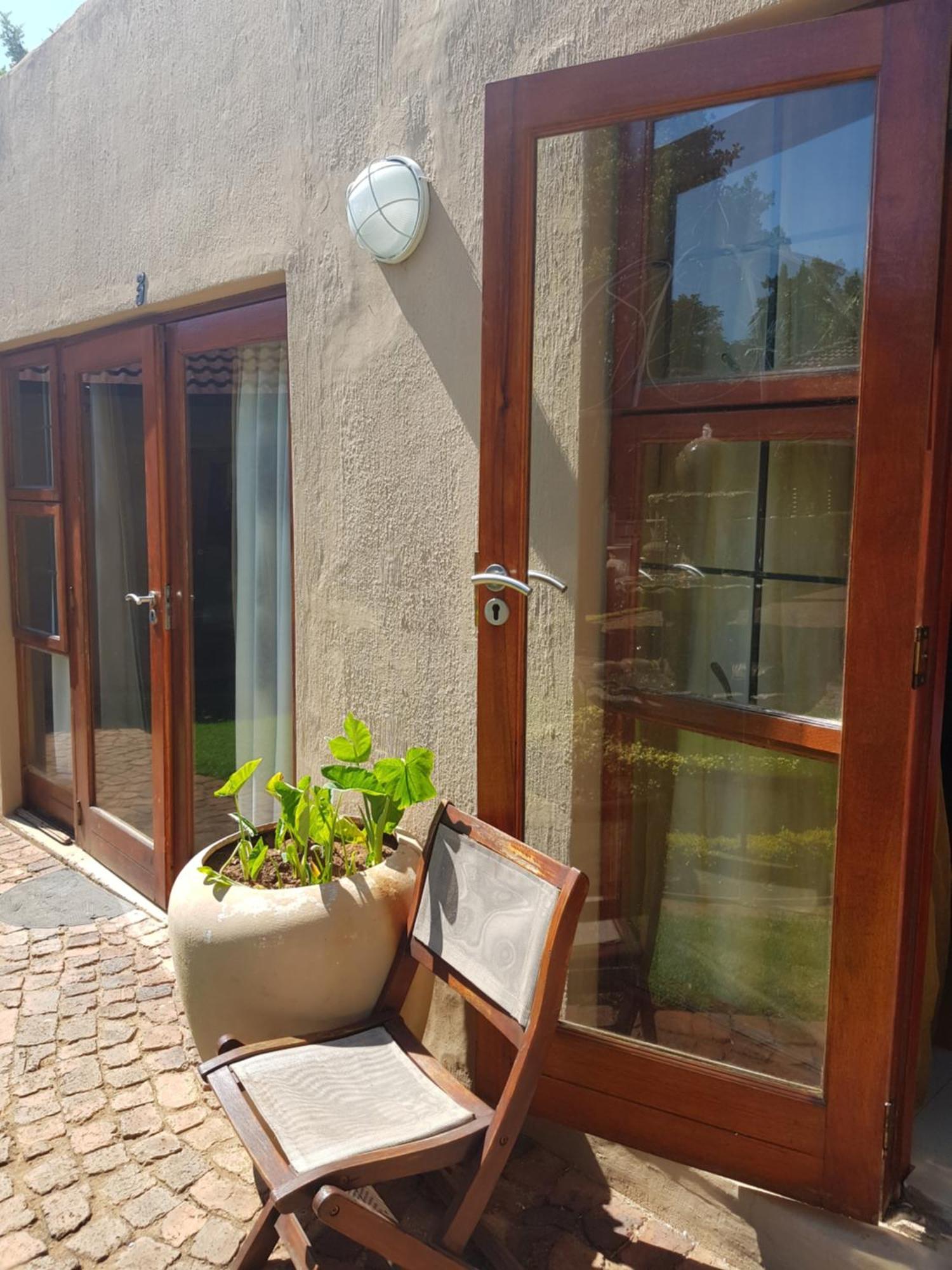 Echo Garden Guesthouse Rustenburg Exteriér fotografie
