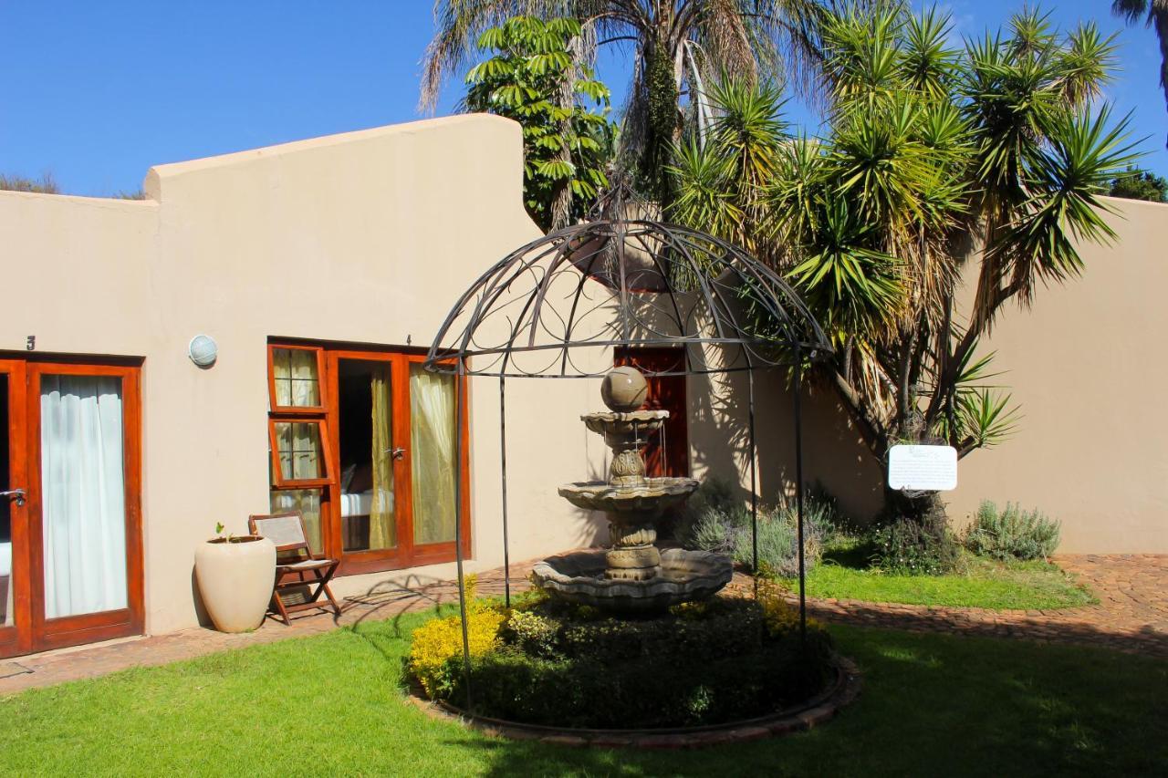 Echo Garden Guesthouse Rustenburg Exteriér fotografie