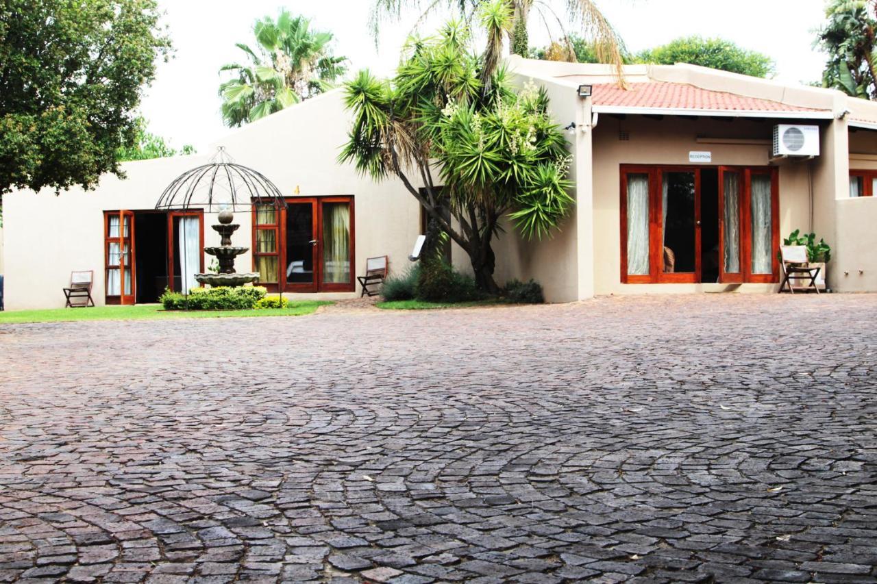 Echo Garden Guesthouse Rustenburg Exteriér fotografie