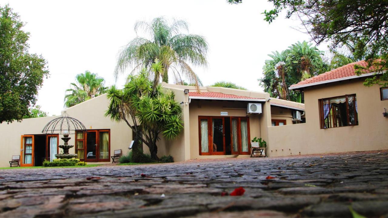 Echo Garden Guesthouse Rustenburg Exteriér fotografie